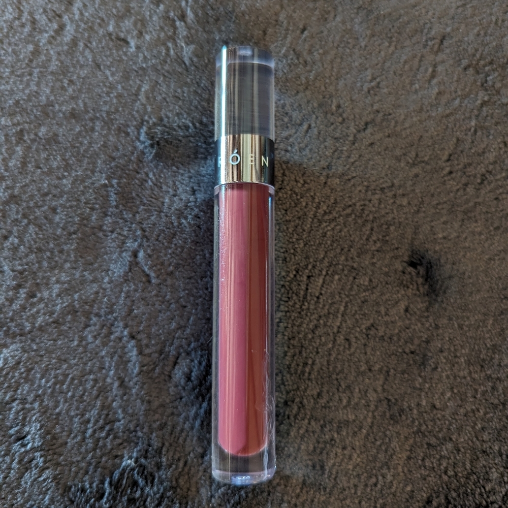 Roen Liquid Lip Balm in Scout